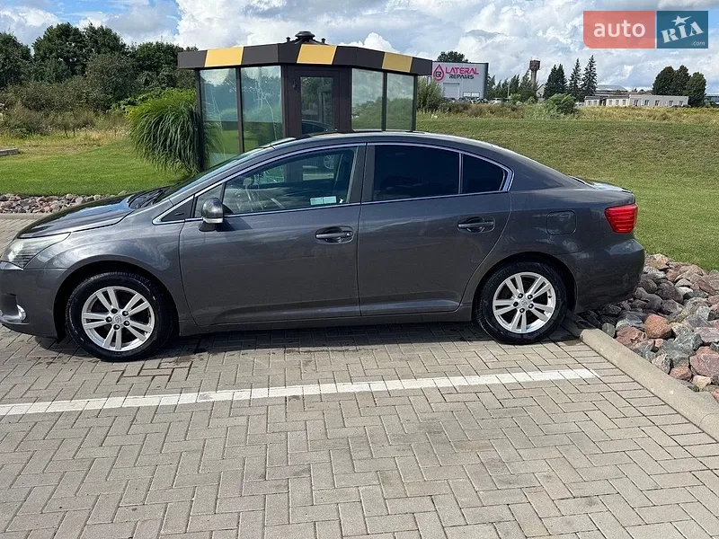 Toyota Avensis