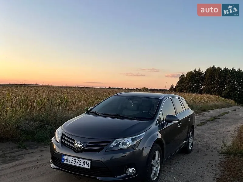 Toyota Avensis 2014