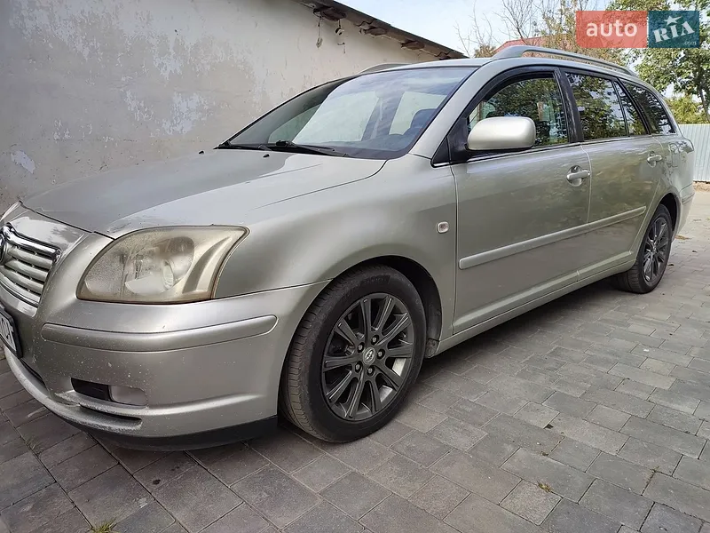 Toyota Avensis 2005
