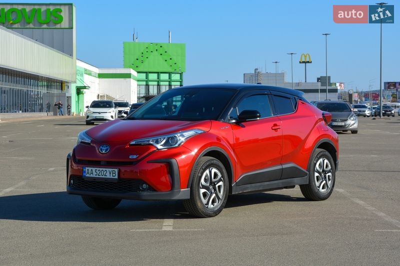 Toyota C-HR EV