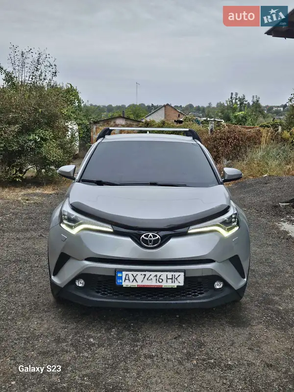 Toyota C-HR