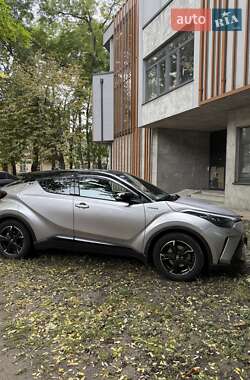 Toyota C-HR  2021