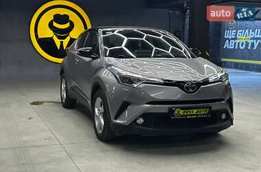 Toyota C-HR  2016