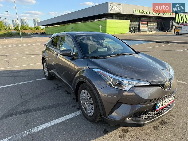 Toyota C-HR 2019