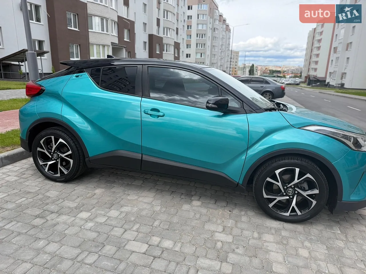 2017 Toyota C-HR - мініатюра 5