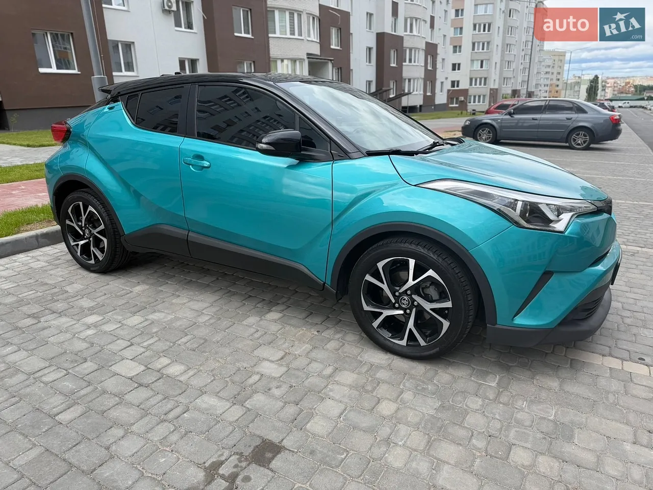 2017 Toyota C-HR - мініатюра 4