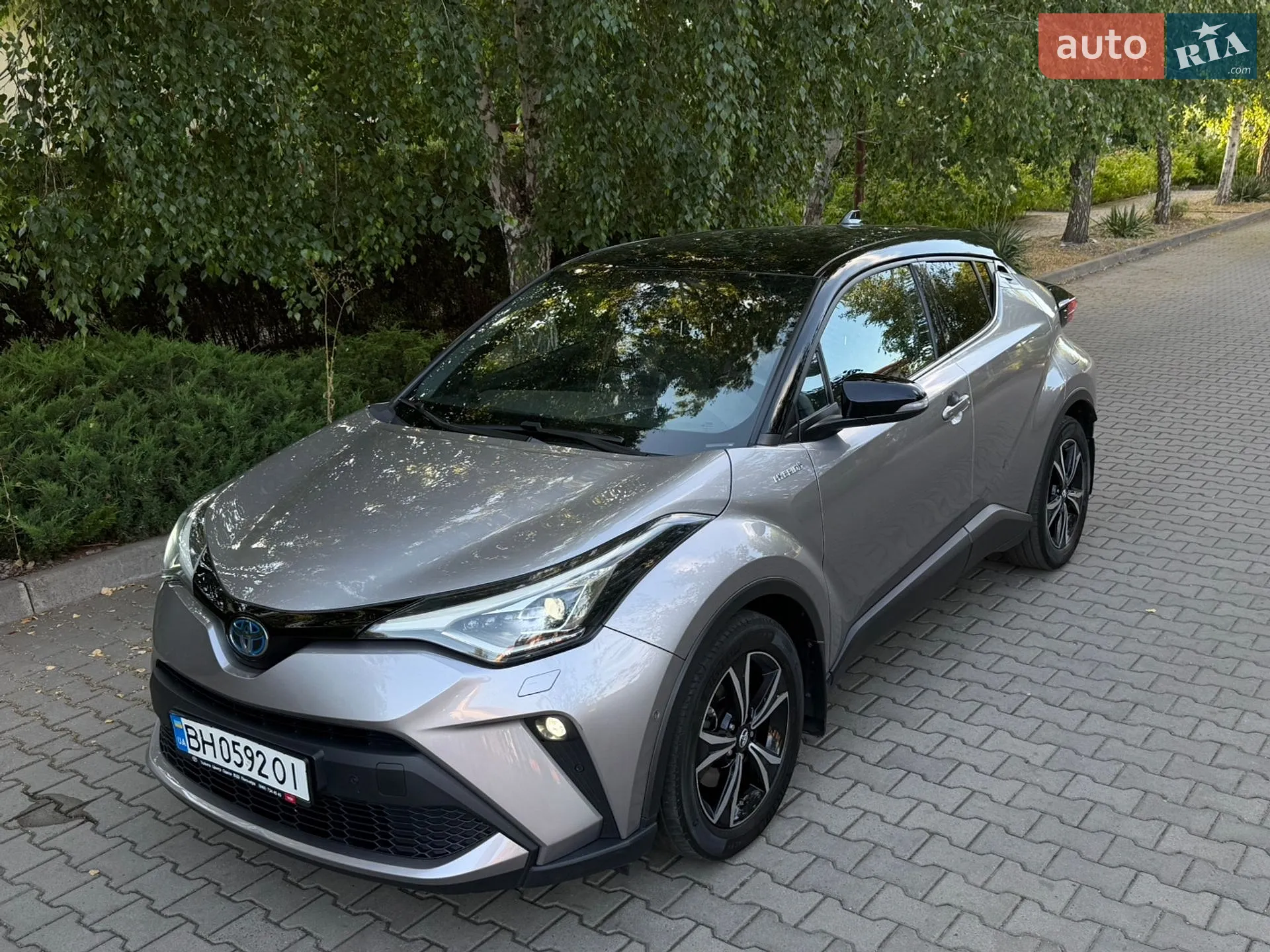 Toyota C-HR 2019 VIN NMTK54BXX0R005293 фото оголошення 2 з 40