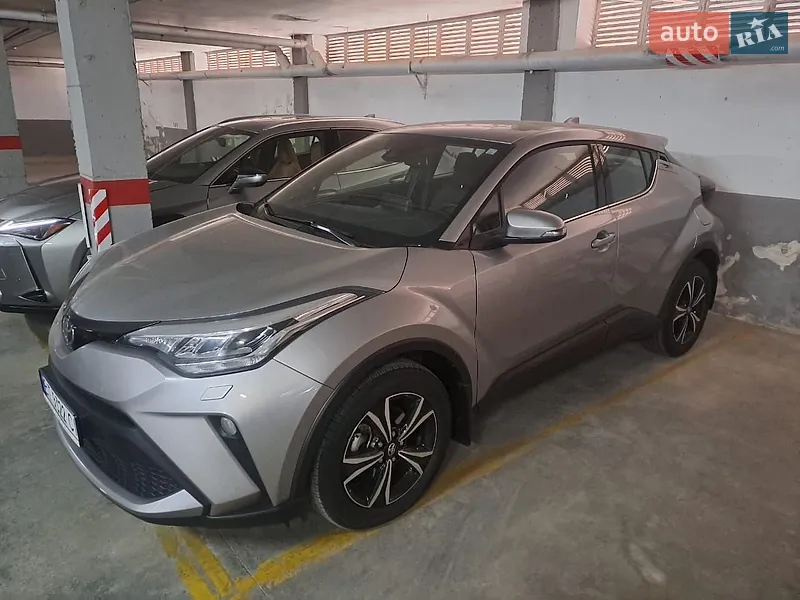 Toyota C-HR 2021