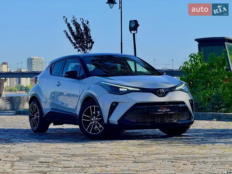 Toyota C-HR 2021