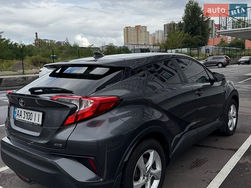 Toyota C-HR