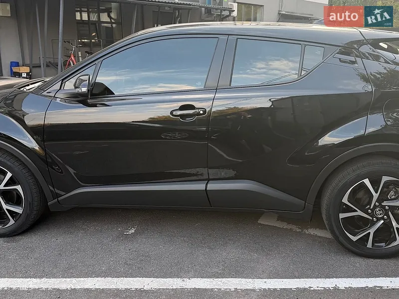 Toyota C-HR 2021
