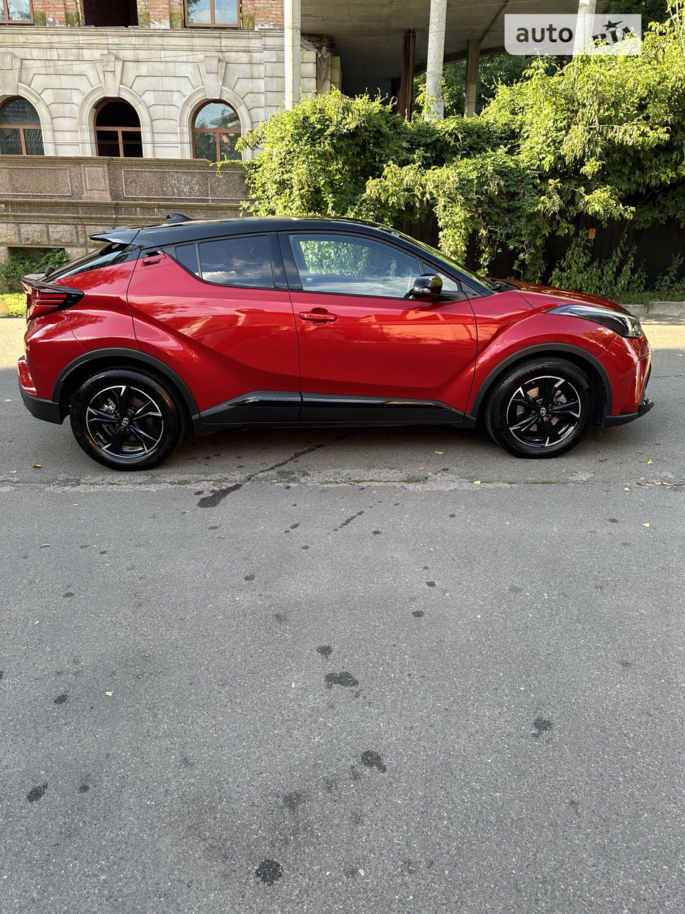 2022 Toyota C-HR - фото 1