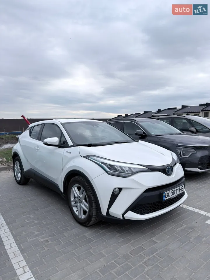 2021 Toyota C-HR - фото 1