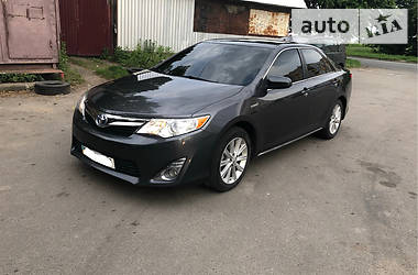 Toyota Camry xle 2014