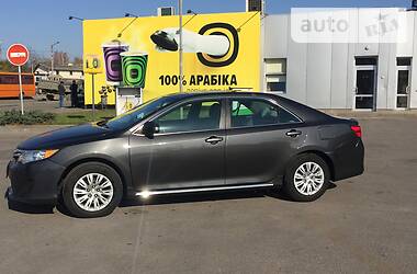 Toyota Camry  2013