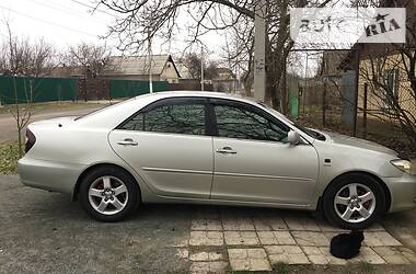 Toyota Camry  2003