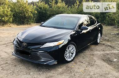 Toyota Camry xle  2018