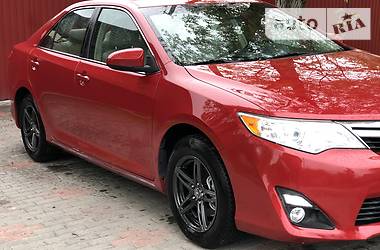 Toyota Camry 2013