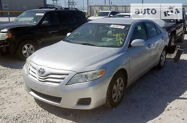 Toyota Camry BASE 2011