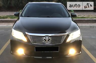 Toyota Camry  2014