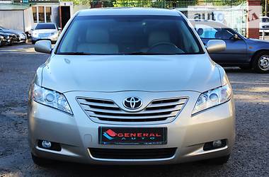 Toyota Camry  2008