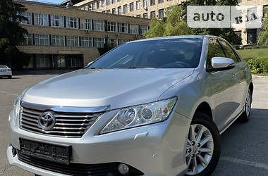 Toyota Camry comfort  2012