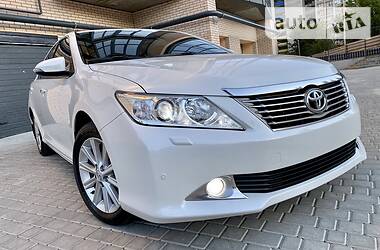 Toyota Camry V6  2011