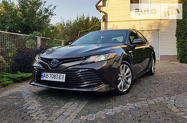 Toyota Camry  Hybrid 2018