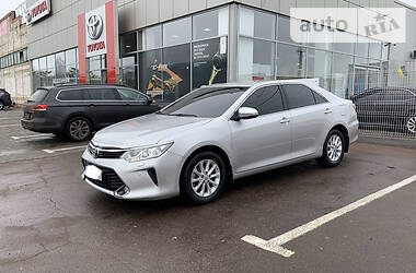 Toyota Camry Elegance  2017