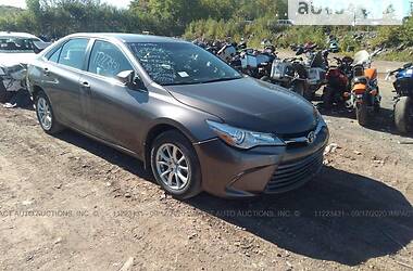 Toyota Camry LE NOVE AVTO  2015