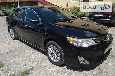 Toyota Camry Hybrid 2012