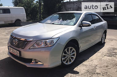 Toyota Camry  2012