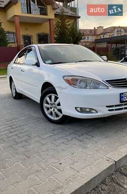 Toyota Camry 2004
