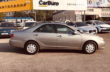 Toyota Camry Comfort  2005