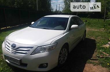 Toyota Camry  2010