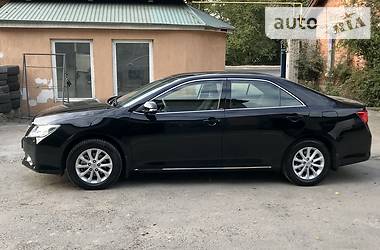 Toyota Camry  2013