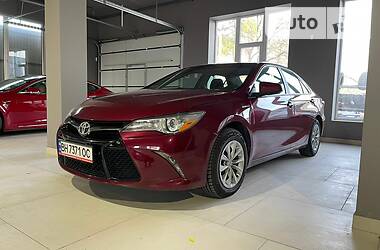 Toyota Camry  2017