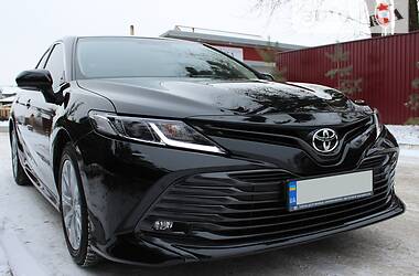 Toyota Camry Elegance 2020