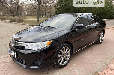 Toyota Camry  2014