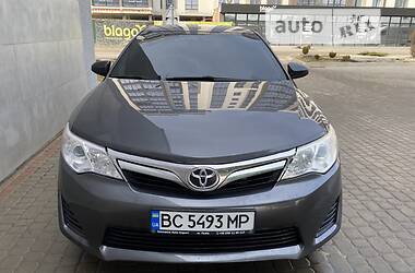 Toyota Camry  2014