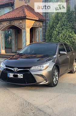 Toyota Camry SE 2015