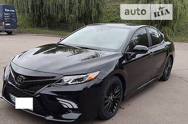 Toyota Camry AWD 2020