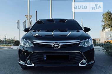Toyota Camry Elegance 2017