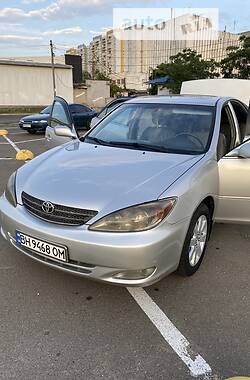 Toyota Camry  2004