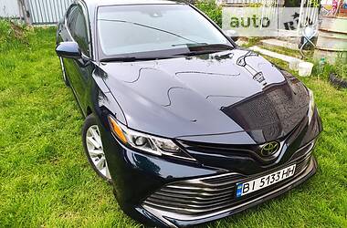 Toyota Camry  2018