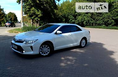 Toyota Camry  2016