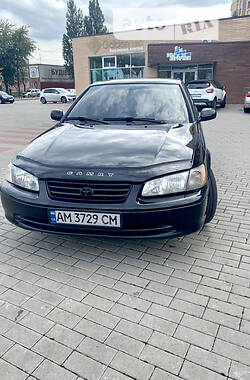 Toyota Camry  2000