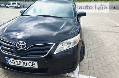 Toyota Camry  2011