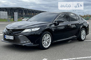 Toyota Camry PREMIUM  2017