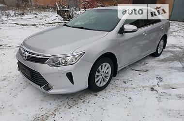 Toyota Camry  2015